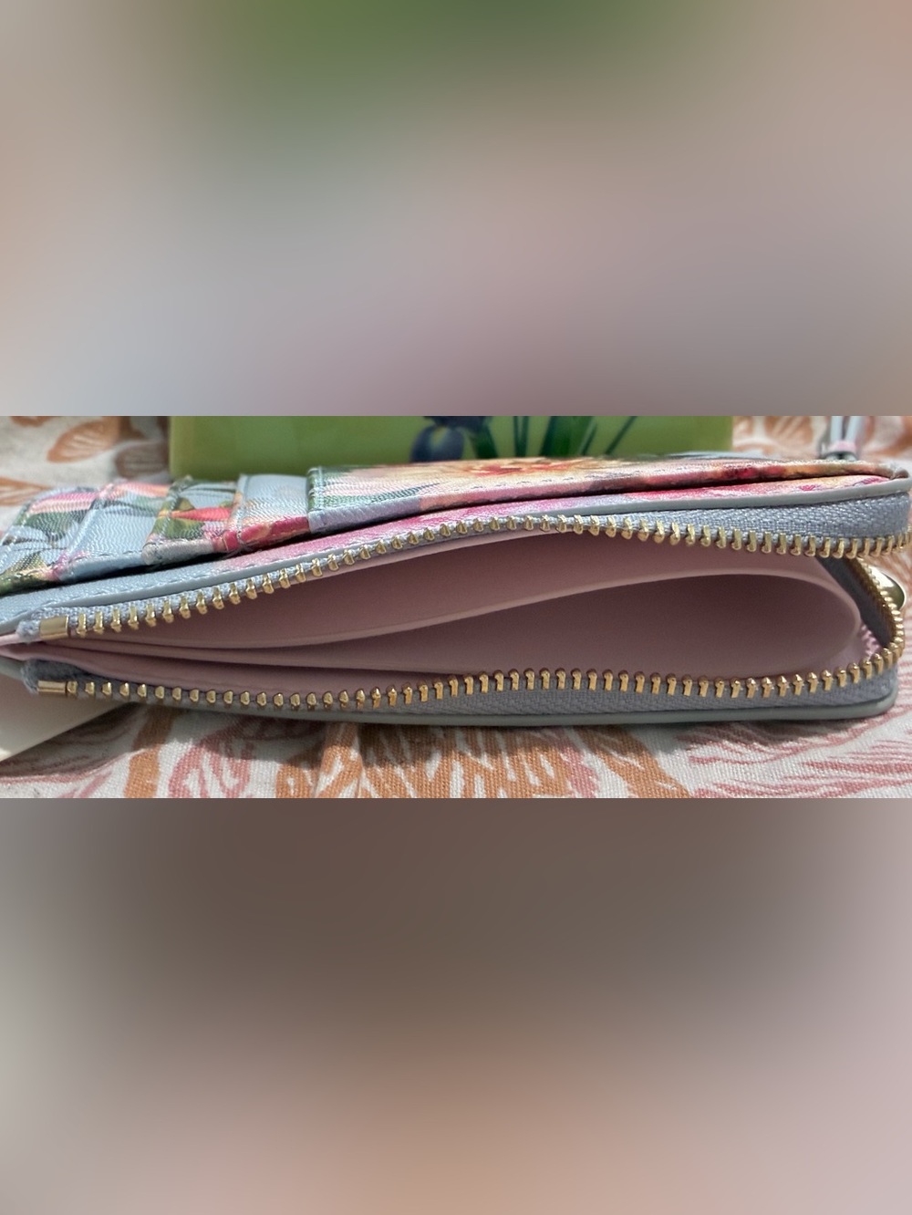 Ted Baker Card Case with Zipper. Outside holds 4 Cards.Inside 3 compartments.NWT - Picture 7 of 10